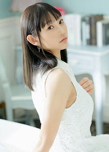 白濱果步 - AV大平台 - 中文字幕,成人影片,AV,國產,線上看 白濱果步 - AV大平台 - 中文字幕,成人影片,AV,國產,線上看