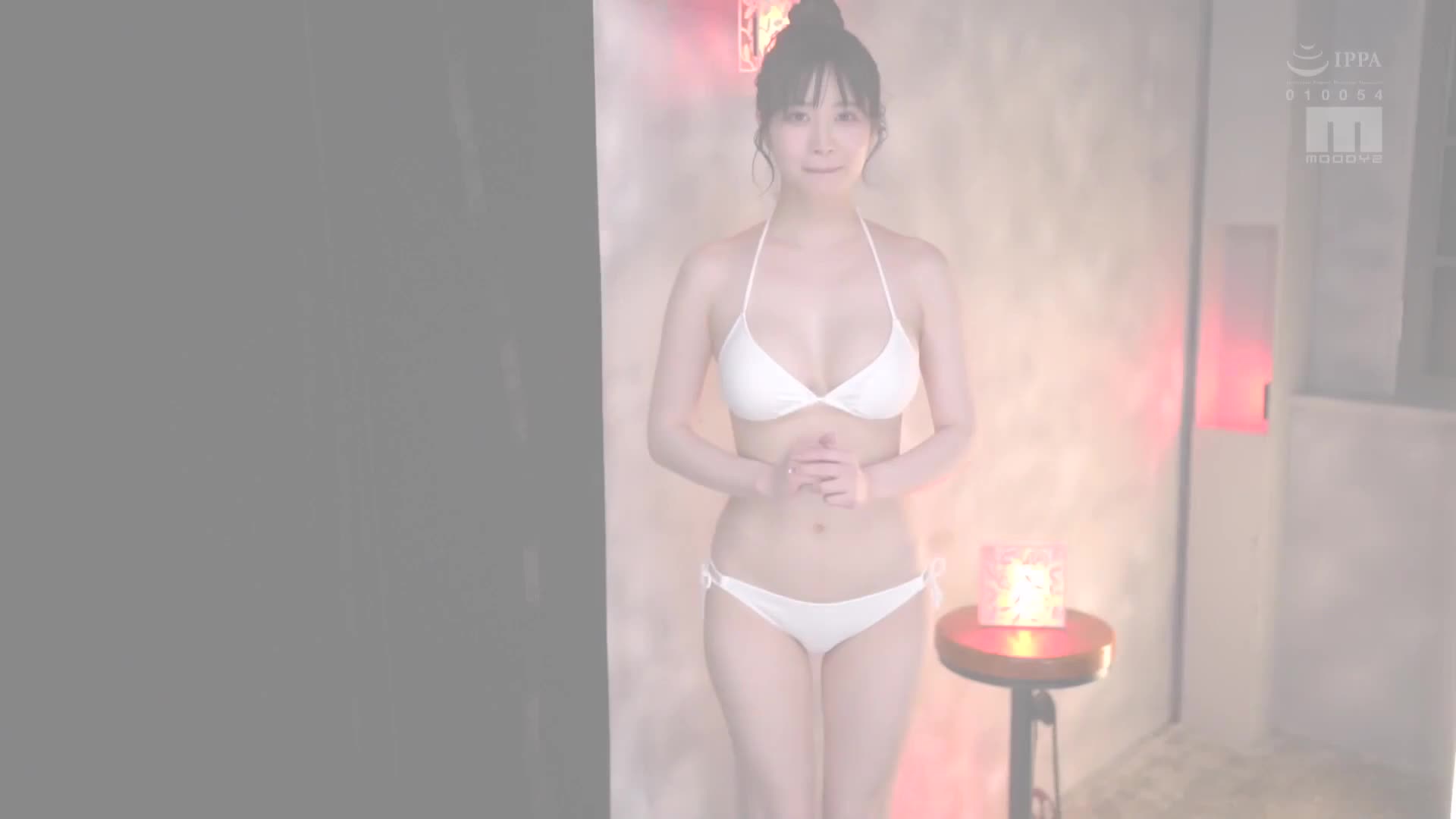 被一位美麗姊姊盯著看，讓人焦躁不安…焦躁不安…10種類的打手操、淫語和男性潮吹。白岩冬萌。 - AV大平台 - 中文字幕，成人影片，AV，國產，線上看