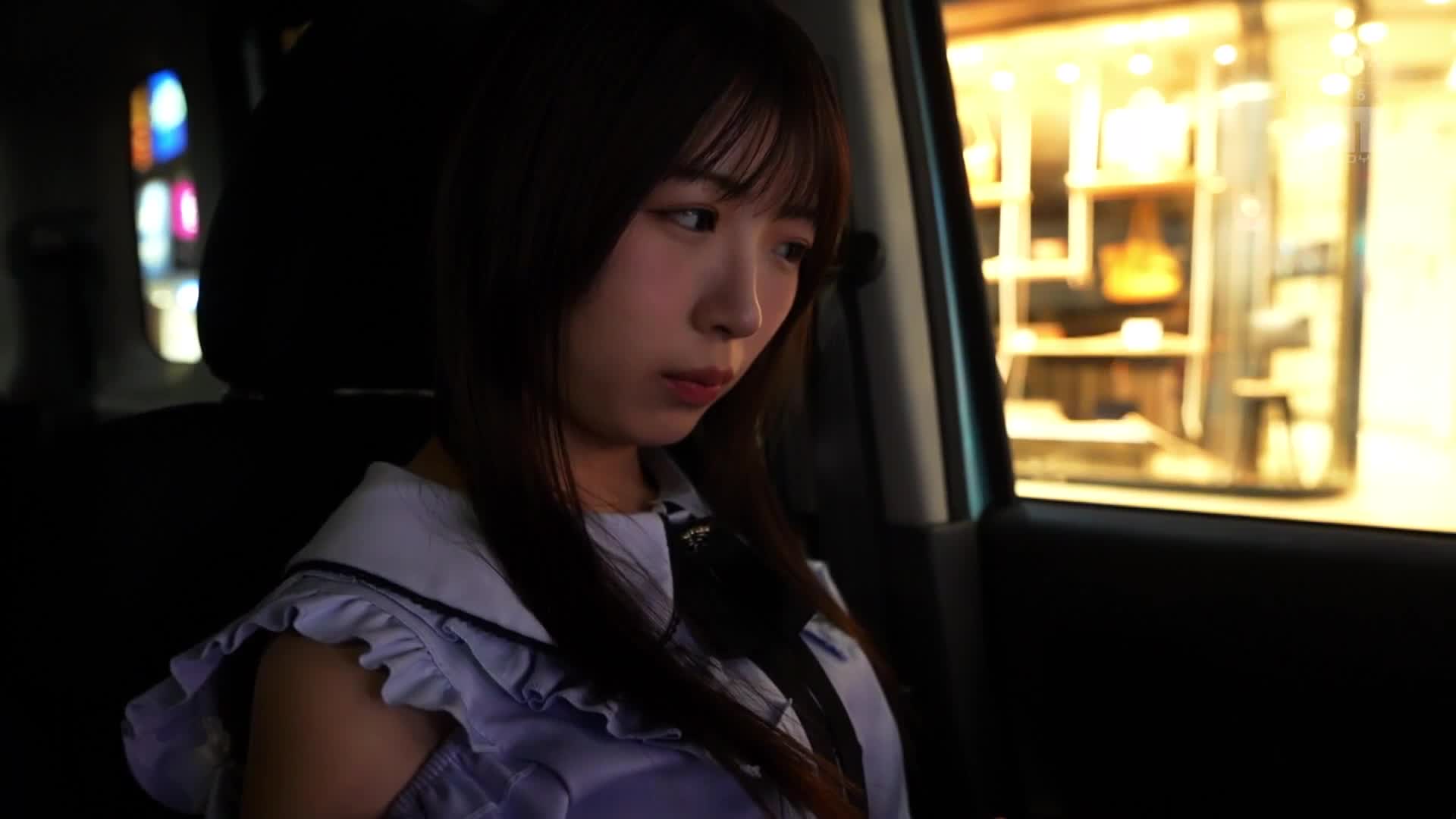 在某有名偶像團體的演唱會現場發現的新人專屬原石美少女。這位（20歲）的超敏感宅女，獨自一人生活，並且進行了AV出道。辻野由依 - AV大平台 - 中文字幕，成人影片，AV，國產，線上看