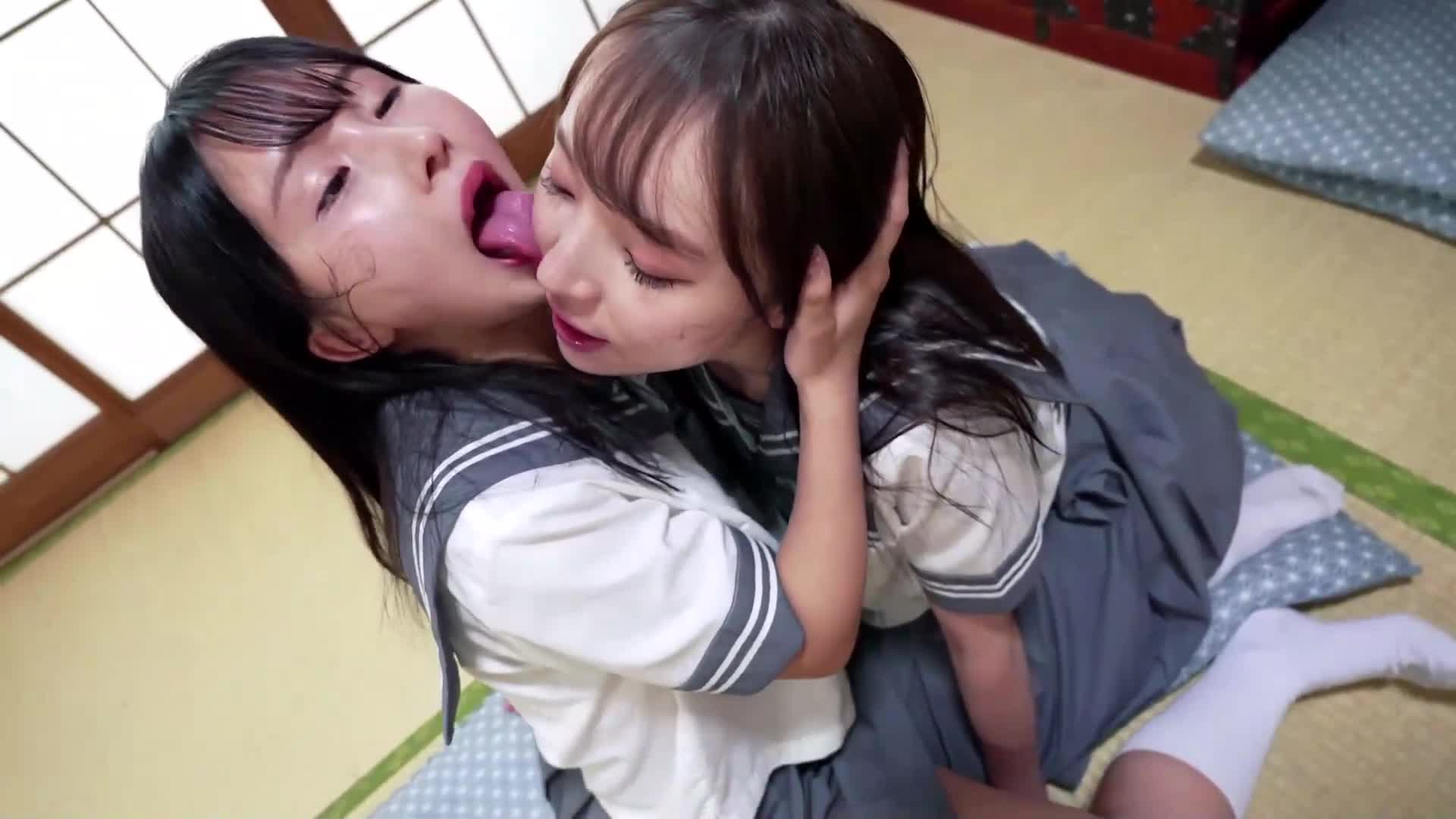 口水濕潤地貪婪地相互吻合的超濕潤口水混合的女同性戀接吻性愛 4小時 - AV大平台 - 中文字幕，成人影片，AV，國產，線上看