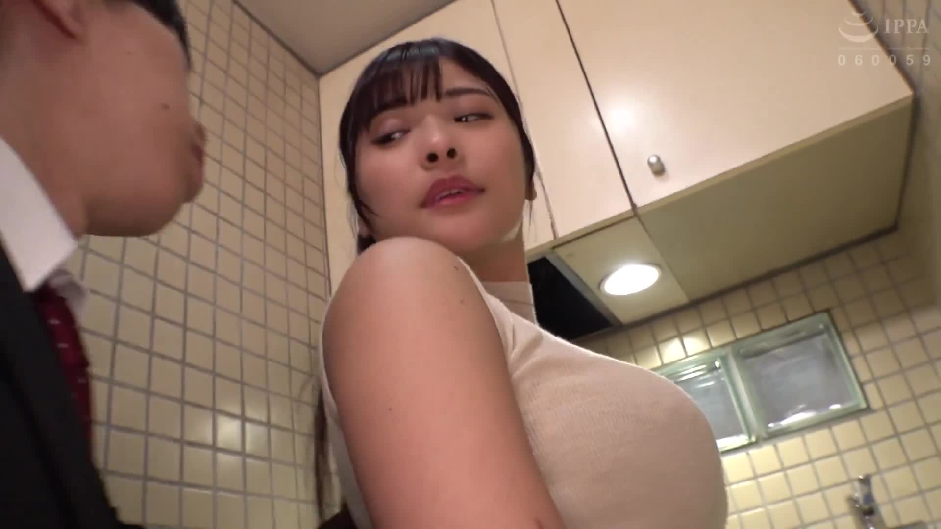 辦公室淫蕩的感覺...隨時可以任人觸摸的纖細巨乳女孩【淫蕩的辦公室女士-日菜24歲的情況】似鳥日菜 - AV大平台 - 中文字幕，成人影片，AV，國產，線上看