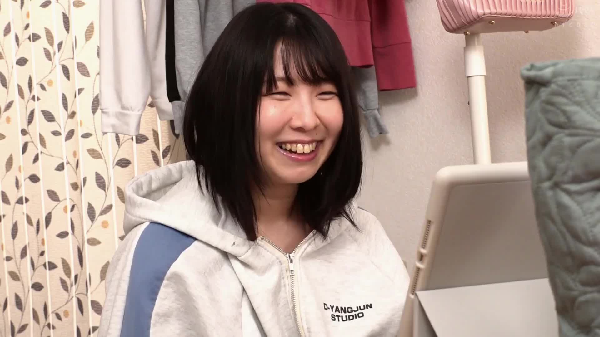 [AI解碼版]不上學的女孩是認可渴望的怪物！被認為是無用的蟄居女孩高中生的生存價值在於通過自慰直播來滿足認同渴望。當老師和同學來家訪並說服她停止直播時... - AV大平台 - 中文字幕，成人影片，AV，國產，線上看