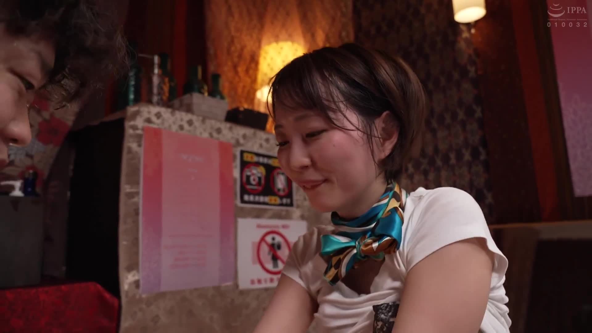 [AI解碼版]心靈之聲×透過1毫米的布進行心理戰！危險！也許想要插入...(心靈之聲) 絕對不要讓充滿情色傳聞的小惡魔美容師對你進行性愛，直到她心意改變的本心(心靈之聲)。讓你感受到超情色新感覺的男士美容！ - AV大平台 - 中文字幕，成人影片，AV，國產，線上看