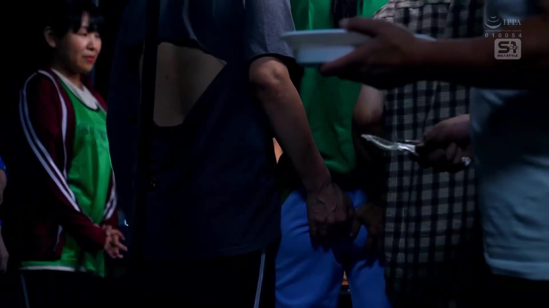 [AI解碼版]擔負貧困問題的女大學生志願者，在接受援助時遭遇性侵犯！白上咲花 - AV大平台 - 中文字幕，成人影片，AV，國產，線上看